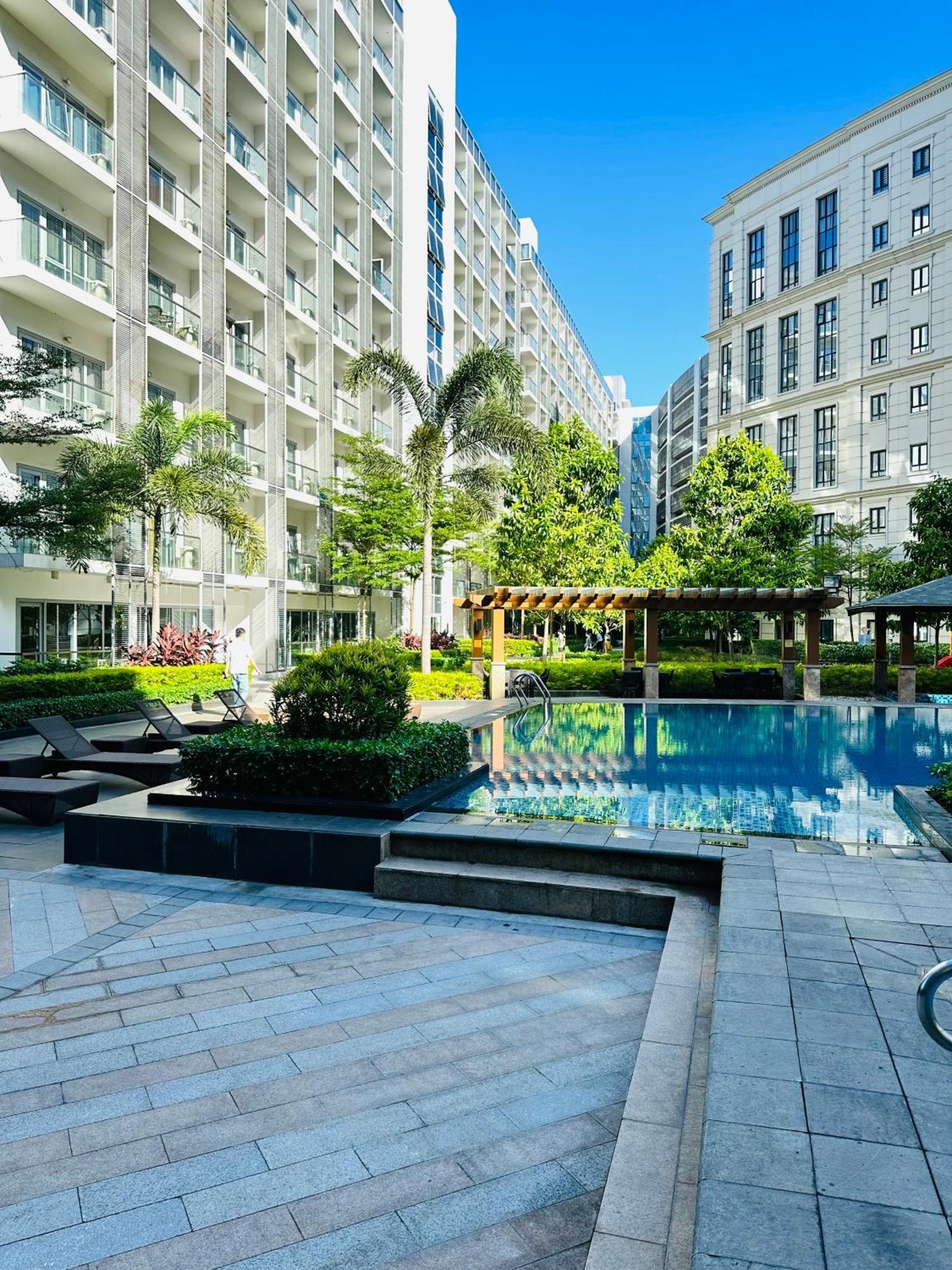 81 Newport Blvd Cluster 4 Unit B 3Rd Flr By Rechelle Nunag Pasay Exterior foto