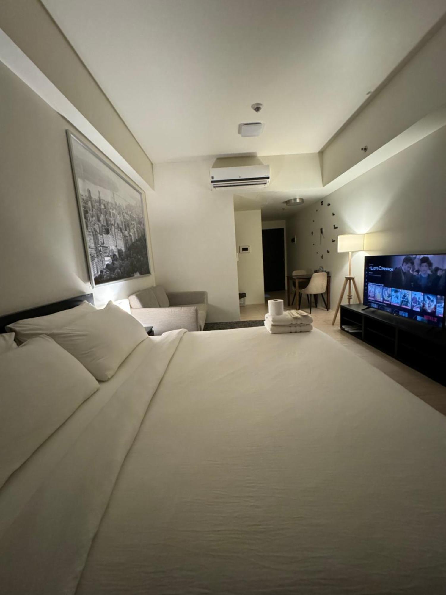 81 Newport Blvd Cluster 4 Unit B 3Rd Flr By Rechelle Nunag Pasay Exterior foto